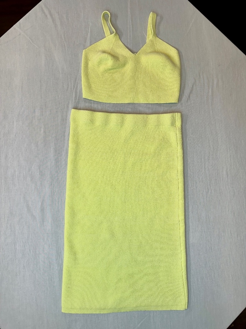 Universal Thread Knit Two Piece Skirt Crop Top Set, Size XL, Pastel neon, Ribbed